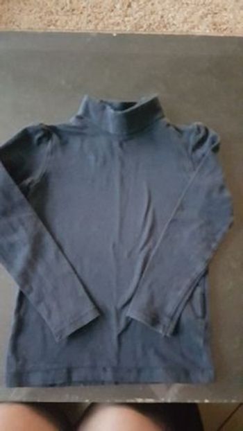 sous pull bleu marine kiabi 5 ans