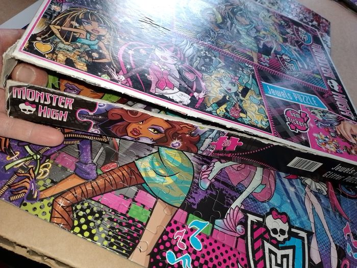 Lot de 2 puzzles monster high TBE complet - photo numéro 8