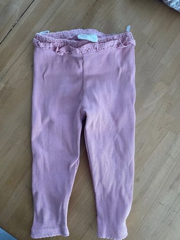 Legging côtelé rose c&a 9-12 mois