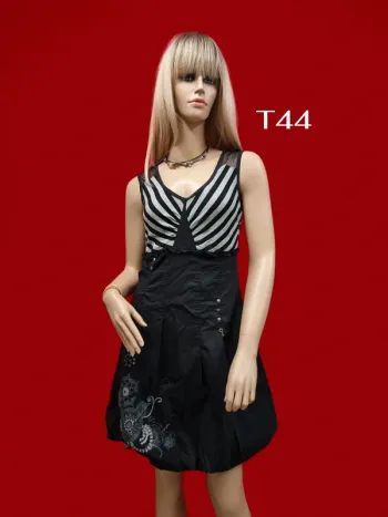 Clara Vitti robe noire * taille 44 *
