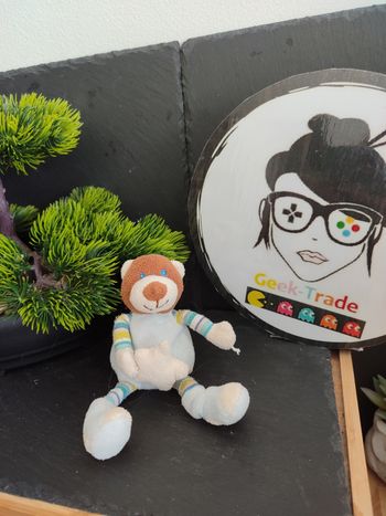 mini peluche doudou gipsy ours bleu marron blanc rayé étoile rayure DD003251