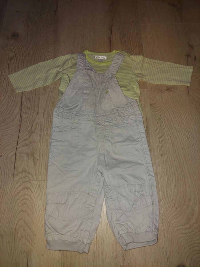 Ensemble 2 pièces 6 mois tbe