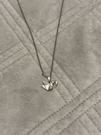 Collier pendentif origami animal – Style minimaliste argenté