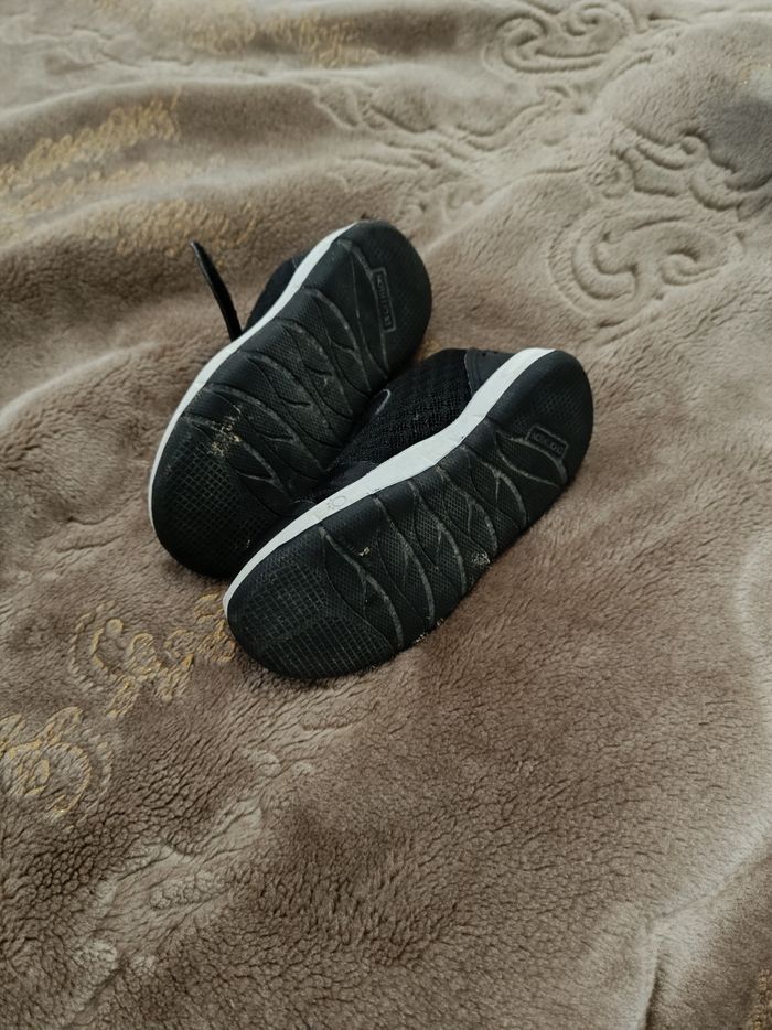 Baskets bébé - photo numéro 2