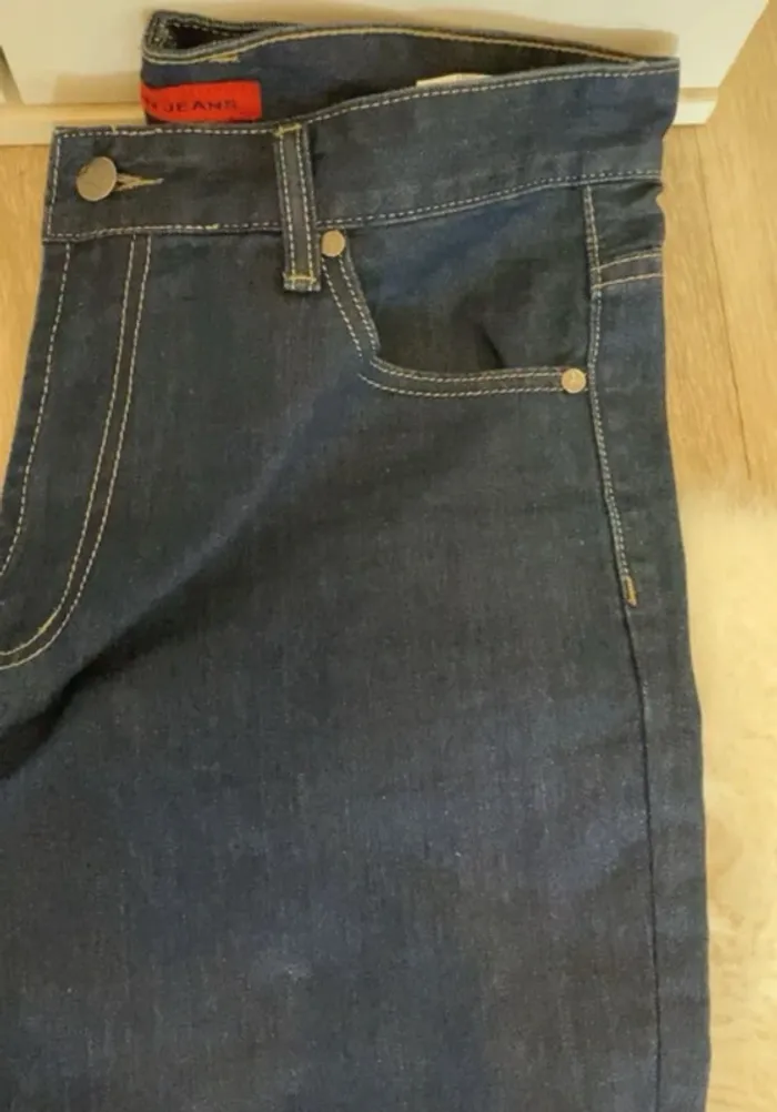 4 pantalons pour homme - photo numéro 6