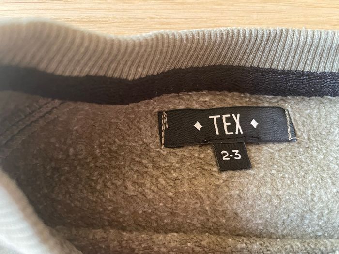 Pull/sweat garçon 2/3 ans - photo numéro 2