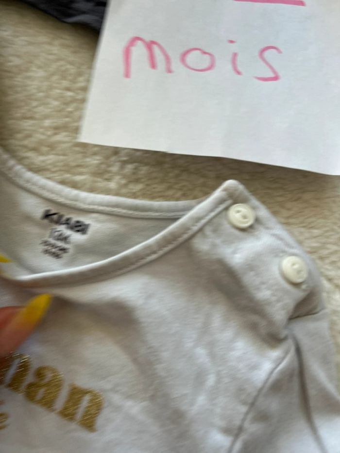 2 t-shirts ~ kiabi ~ 12 ans - photo numéro 2