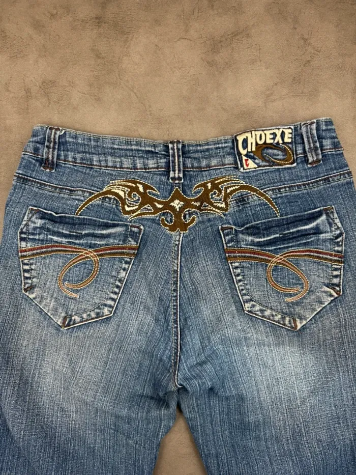 Pantacourt Denim en jeans Vintage à motifs brodé Y2k 00’s Taille 42 - photo numéro 3