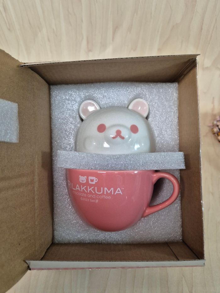 Tasse avec couvercle Rilakkuma "Chocolate & Coffee" : ver. Rose et blanche - photo numéro 2