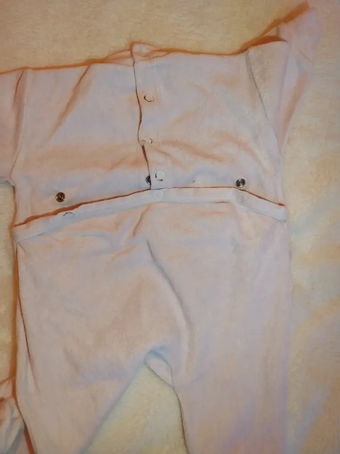 Pyjama 1 mois - photo numéro 5