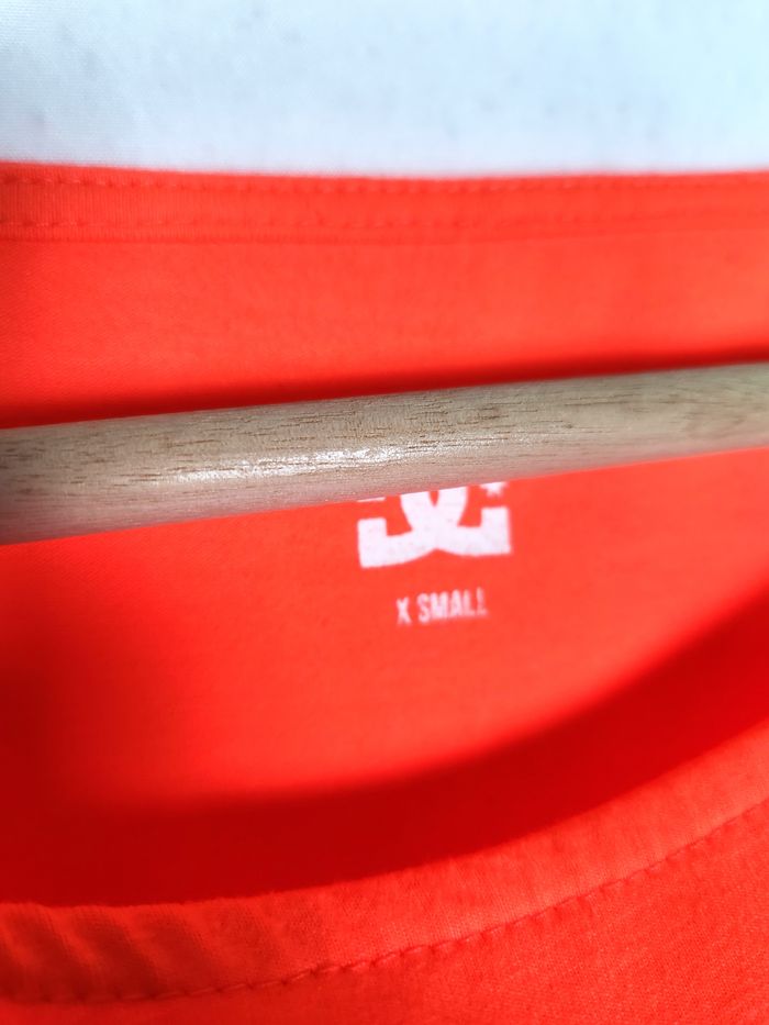 T-shirt DC Shoes - Orange - Taille XS - Motif Vintage - photo numéro 4