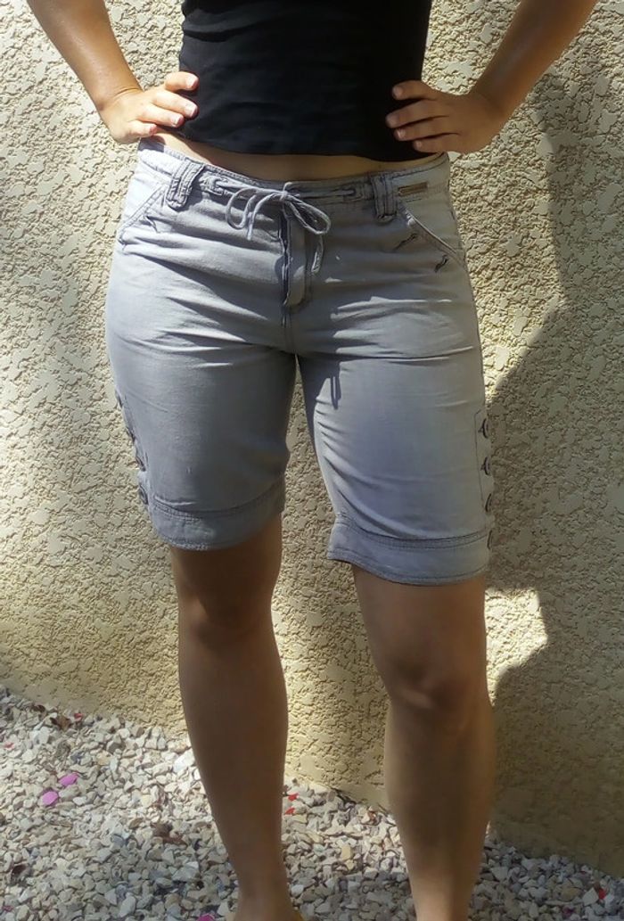 short femme gris sportswear 38/M - photo numéro 2