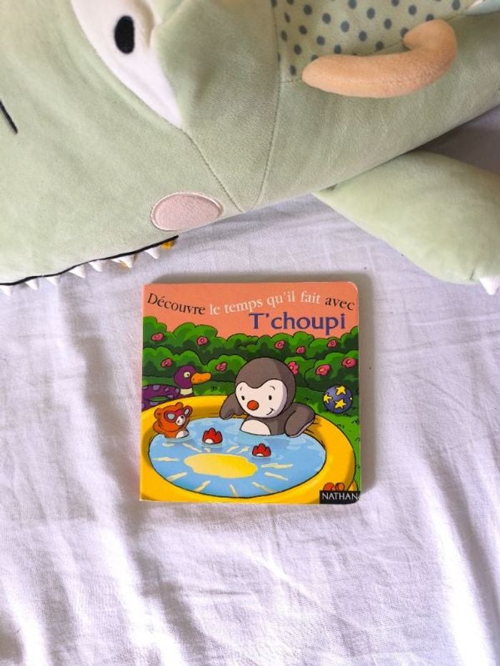T'choupi découvre le temps