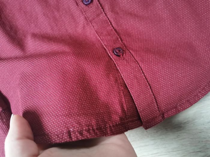 Chemises blanche et rouge à manches longues LH 8 ans - photo numéro 7