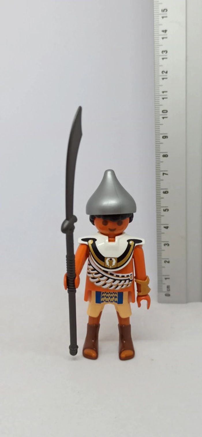 Homme garde soldat égyptien avec casque gris playmobil - photo numéro 2