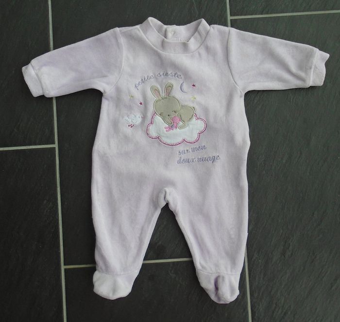 Joli pyjama en velours fille 1 mois