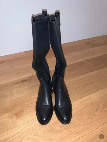 Bottes noires taille 38