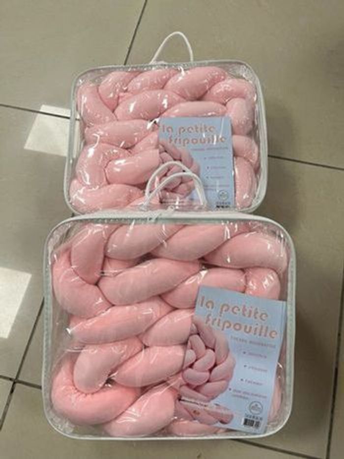 Tour de lit tressé rose total 4M