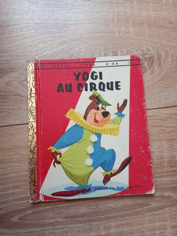 Livre yogi au cirque numéro 378