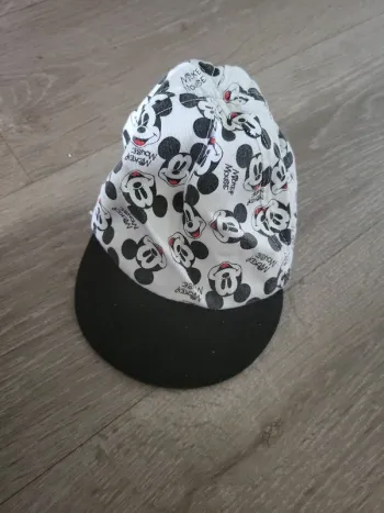 Casquette disney 3/6 mois