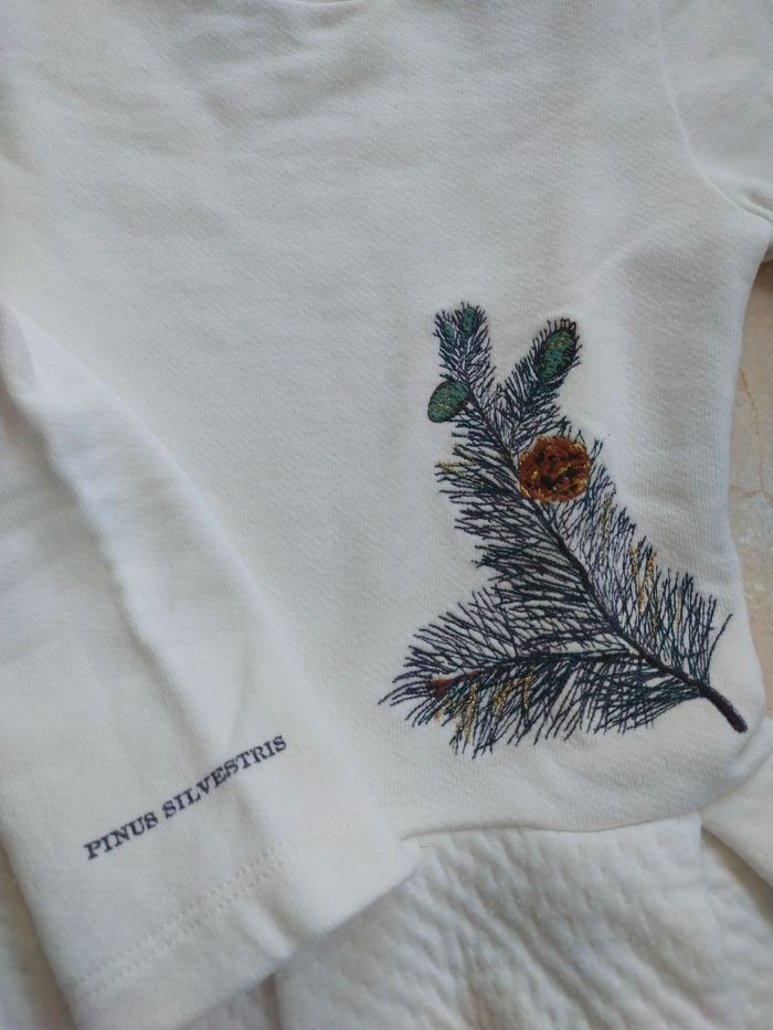 Robe Petit Bateau T.5-6A - photo numéro 2