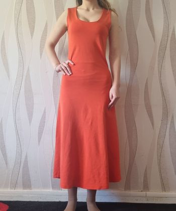 Robe longue Zara corail évasée sans manches neuve