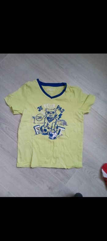 Tee shirt