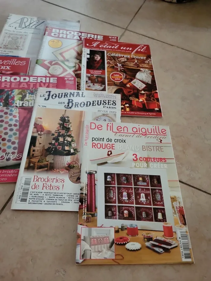 Lot de 7 revues de broderie - photo numéro 2