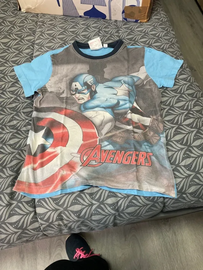 Teeshirt Avengers 8 ans