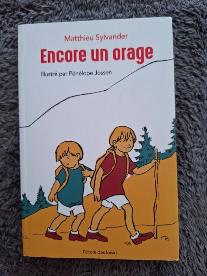 Livre Encore un orage en très bon état