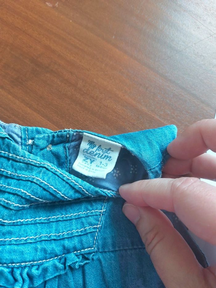 Robe en jean + culotte taille 1-3 mois - photo numéro 2