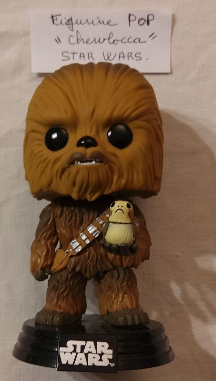 Figurine   POP   "  Chewbocca  "  STAR WARS  ( 12 cm ) - photo numéro 2