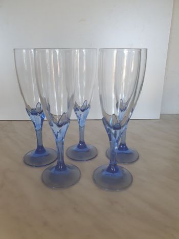 5 flûtes à Champagne