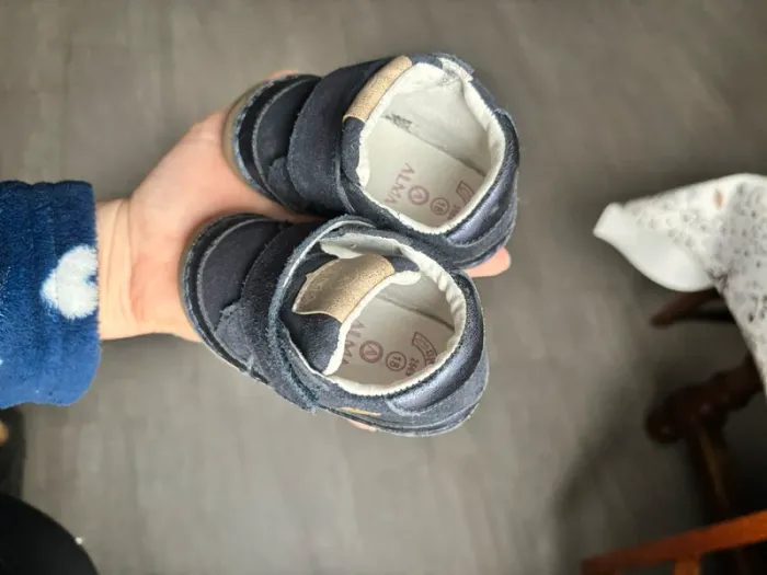 Chaussures bébé 18 fille - photo numéro 2