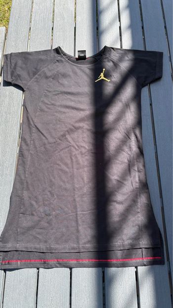 Robe tunique Jordan noir fille taille 13/15 ans