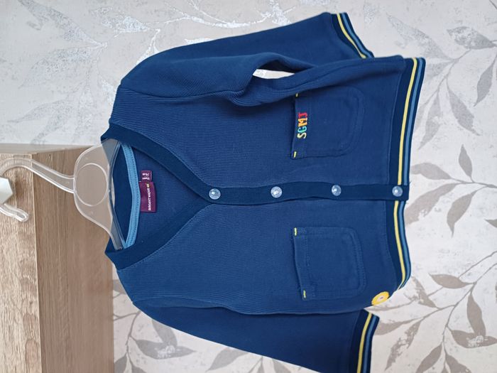 pantalon et 2 gilets neufs pour garçons Taille 12 mois - photo numéro 4