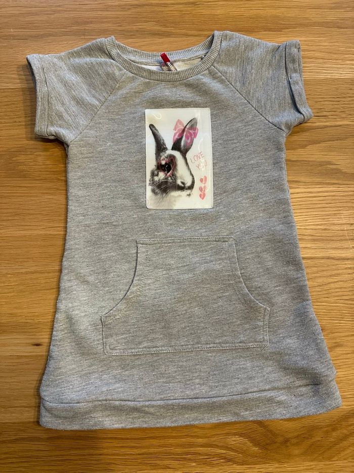 Robe manches courtes