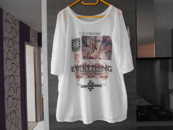 Tee-shirt, taille: XL (correspond à du 42)