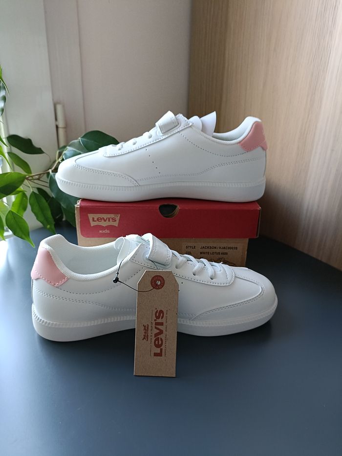 Basket enfant Levi's taille 35 - photo numéro 2
