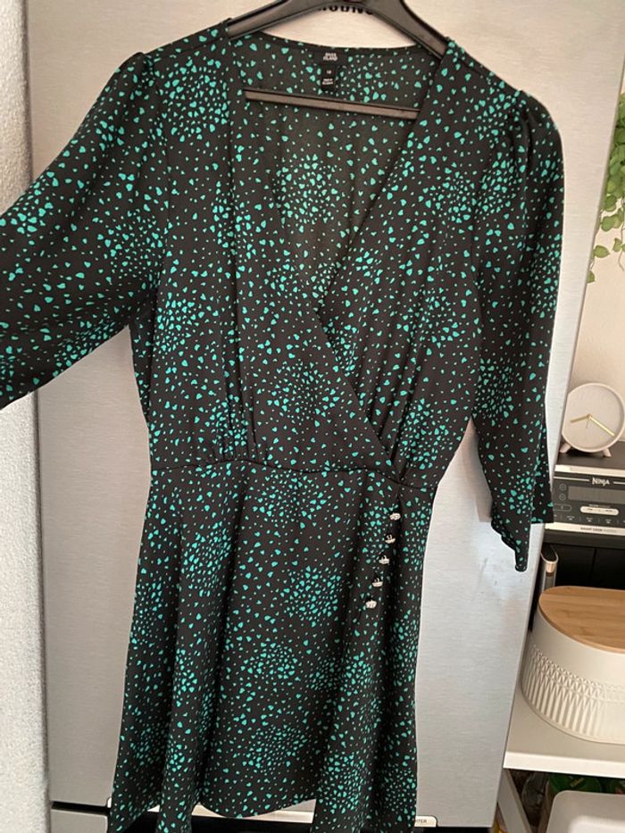 Robe satinée noir vert River Island 10 - photo numéro 3