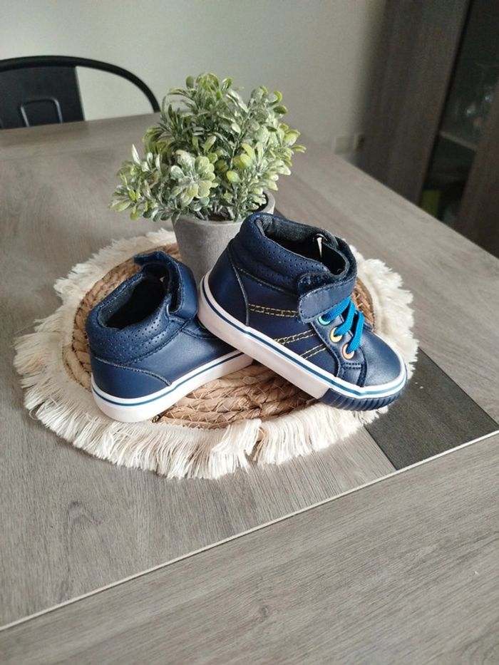Chaussures montantes