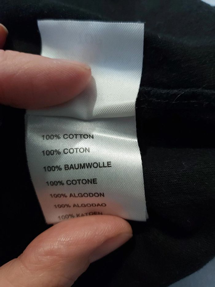 T-shirt noir - photo numéro 7