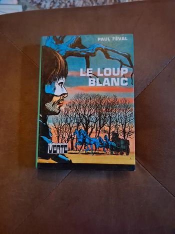 Le loup blanc