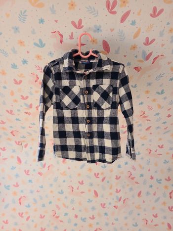 Chemise à carreaux