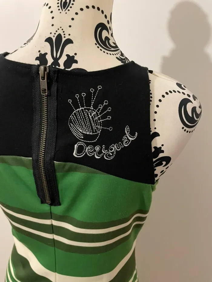Robe Desigual multicolore à rayures et motifs floraux - Taille M - photo numéro 8