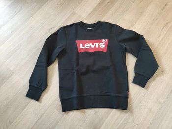 Pull Levi's