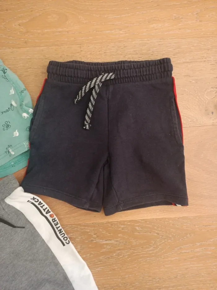 Short 4 ans - photo numéro 3