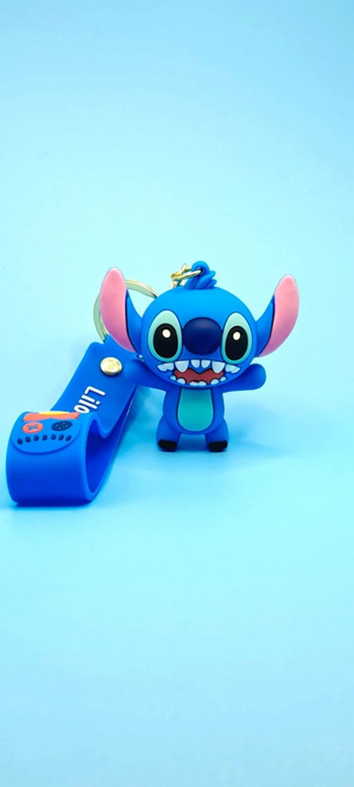Porte-clés Stitch Disney • Lilo & Stitch • PVC Ultra-Résistant • Idée Cadeau Fan 🚀 (2)