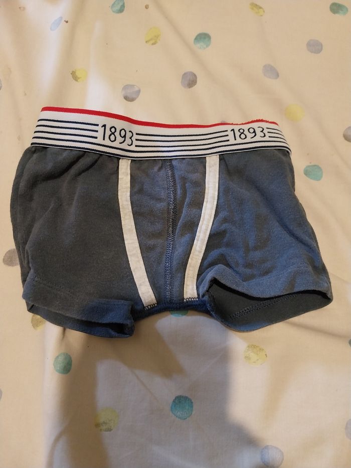 Lot de 4 boxers pour garçon en 3 ans
