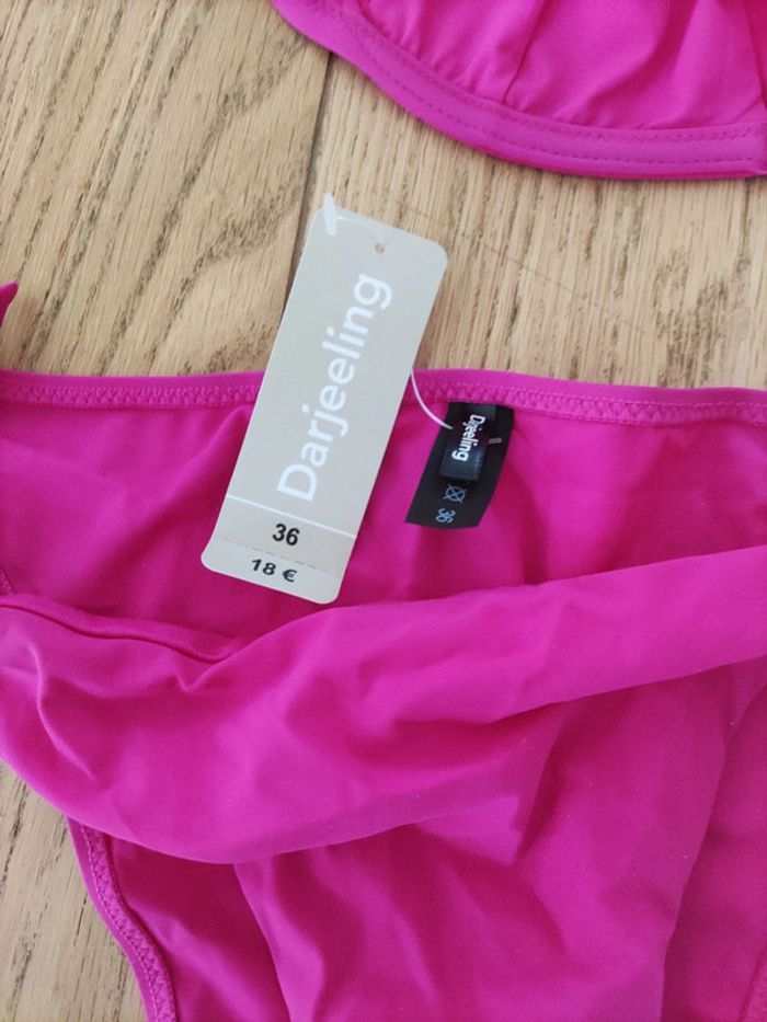 Maillot 2 pièces neuf - photo numéro 2